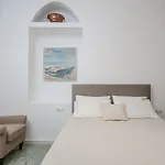Center Houses Naxos City