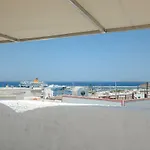 Center Houses Apartment