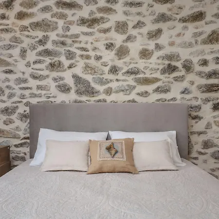 Center Houses Naxos City