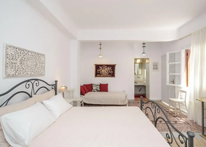 Center Houses Apartment Naxos City