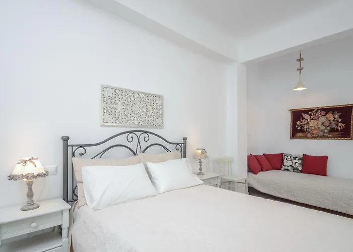 Center Houses Apartment Naxos City