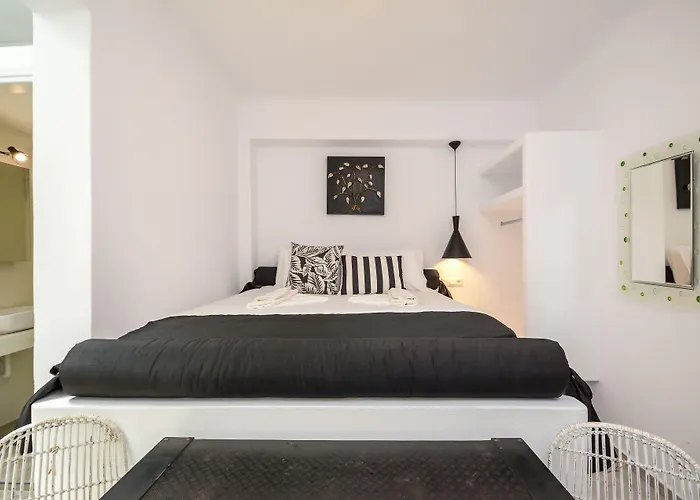 Center Houses Apartment