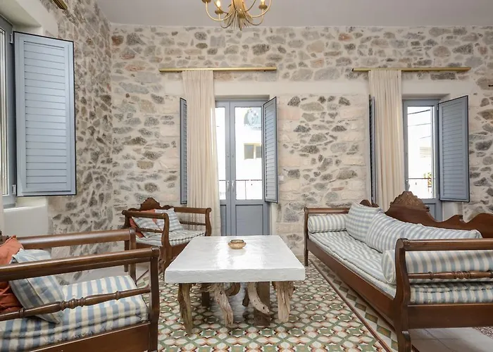 Center Houses Apartment Naxos City