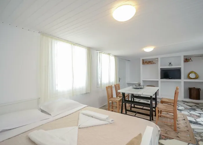 Center Houses Apartment