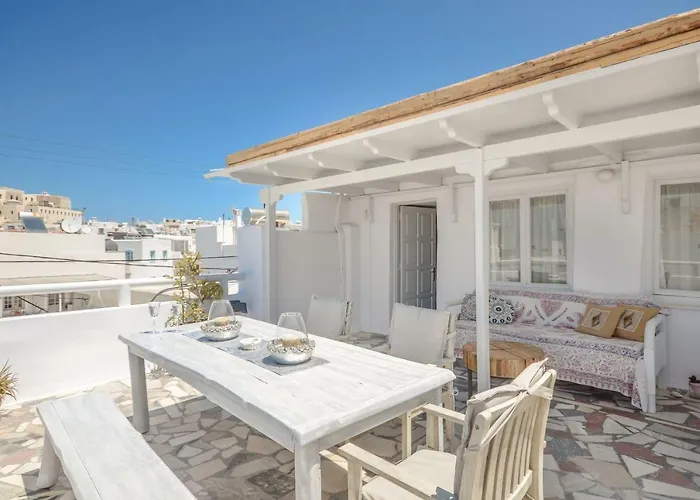 Center Houses Apartment Naxos City