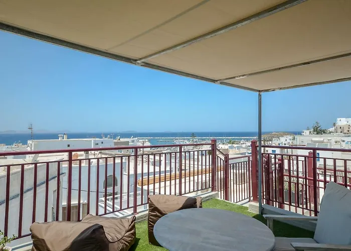 Center Houses Naxos City