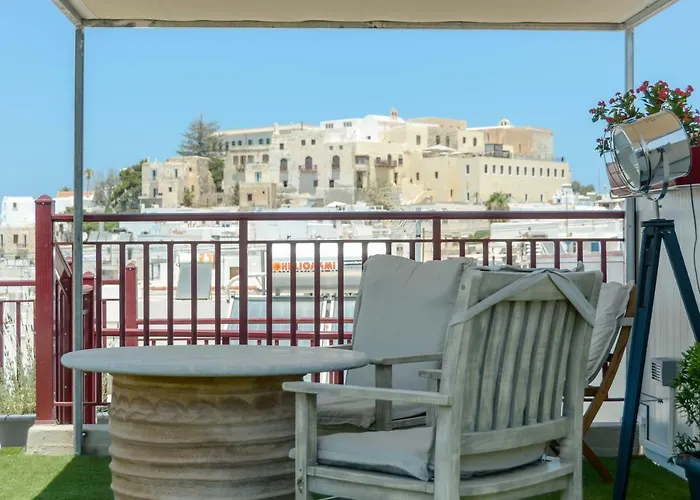 Apartment Center Houses *