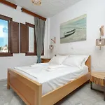Naxos Center Lägenhet