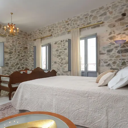 Naxos Center Apartmán *