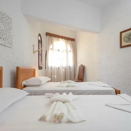 Naxos Center * Naxos City